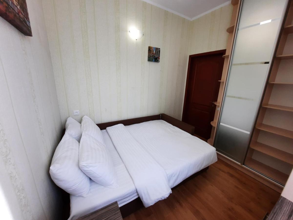 Двокімнатна Квартира В Центрі Біля Готелю Палаццо Мережа Alex Apartments Безконтакнте Заселення 24-7 Poltawa Exterior foto